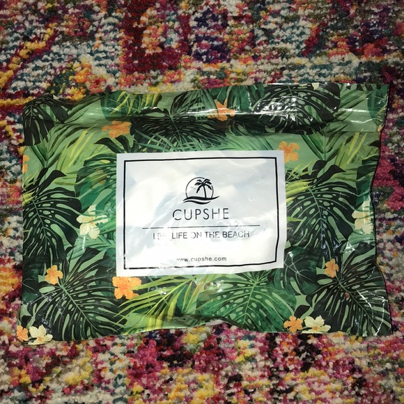 NWT Cupshe Court and Spark Fresh Leaves Bikini Set XL - Picture 8 of 8